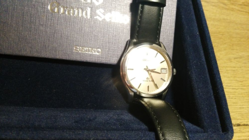 Ceas elegant Seiko Grand-Seiko SunRay Cadran Sampanie