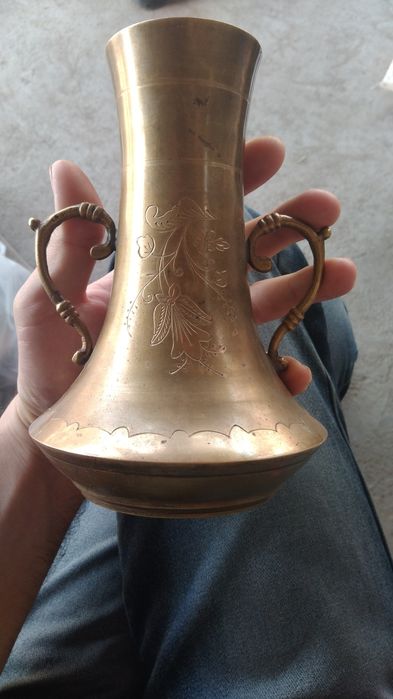 Ваза для цветов Индия