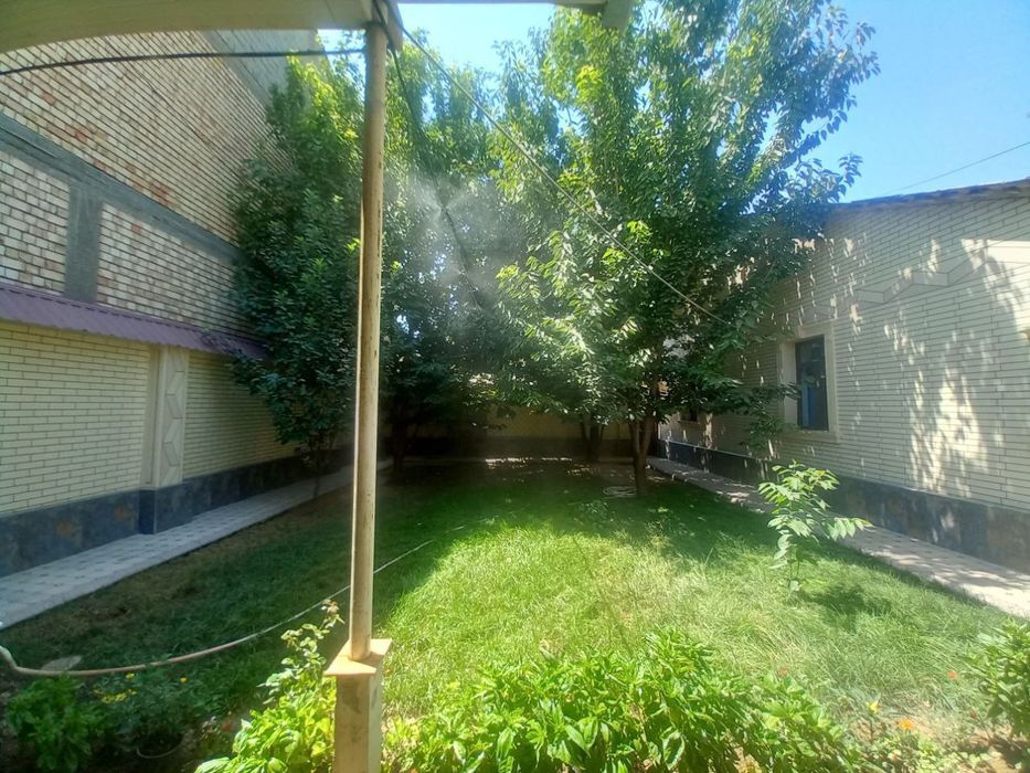 Uy xovli sotiladi Olmazor tumani Chuqursoy maxalla