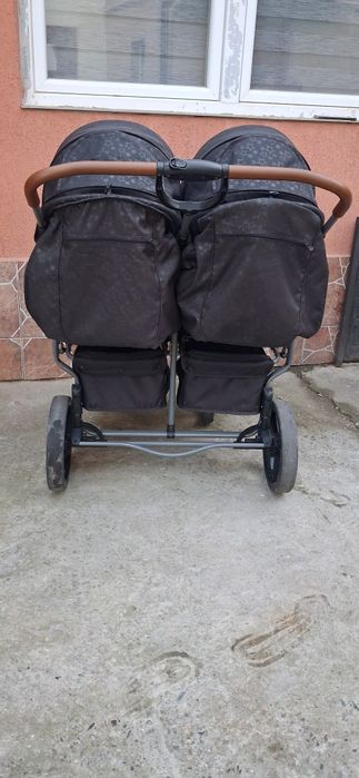 Carucior gemeni Chipolino