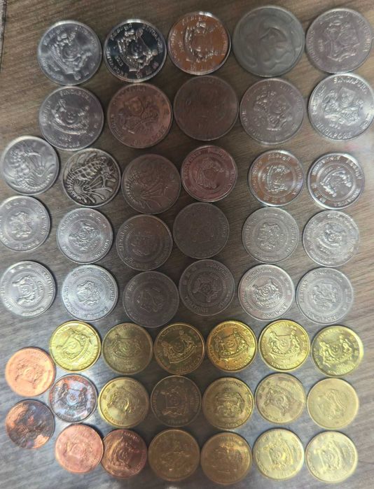 монети Сингапур 47 бр