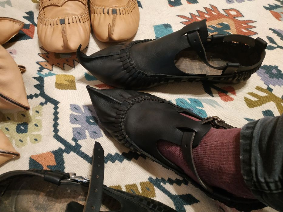 Цървули капаклии, затворени цървули за народна носия