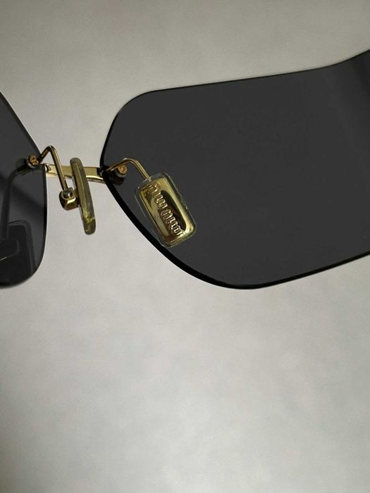 Ochelari de soare MIU MIU