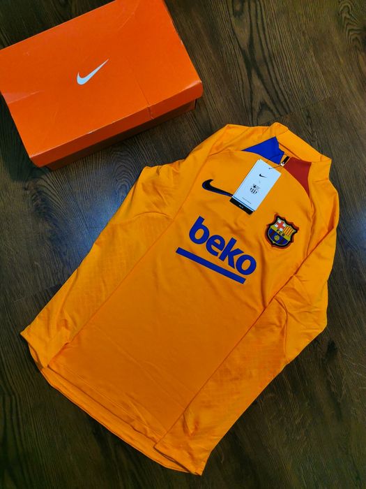 Bluză sport FC Barcelona Nike damă XS – portocaliu, mânecă lungă, ferm