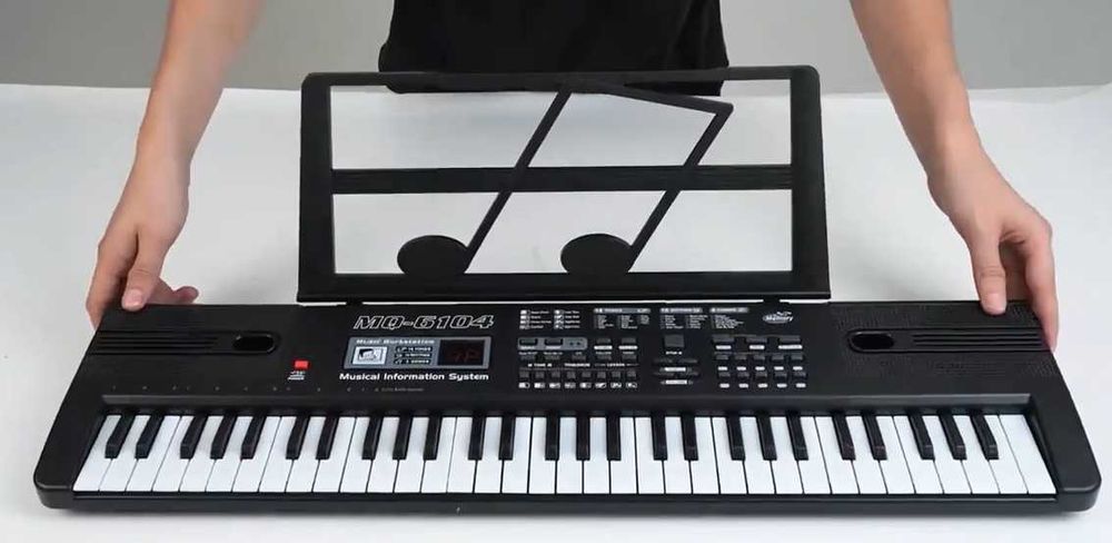 Преносимо 61-клавишно Пиано