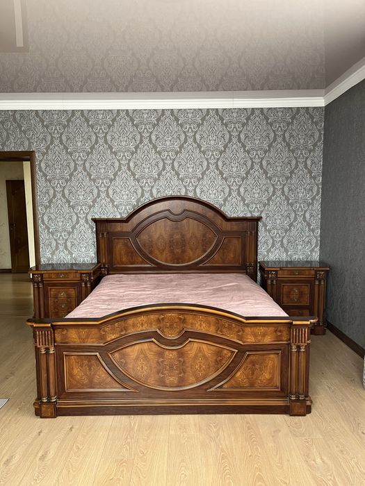 Спальный гарнитур