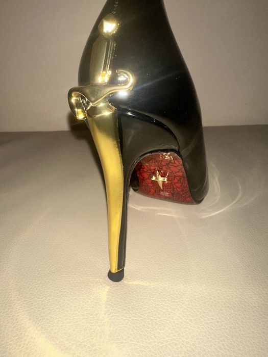 Cesare PACIOTTI 36-40 номер НАЛИЧНИ