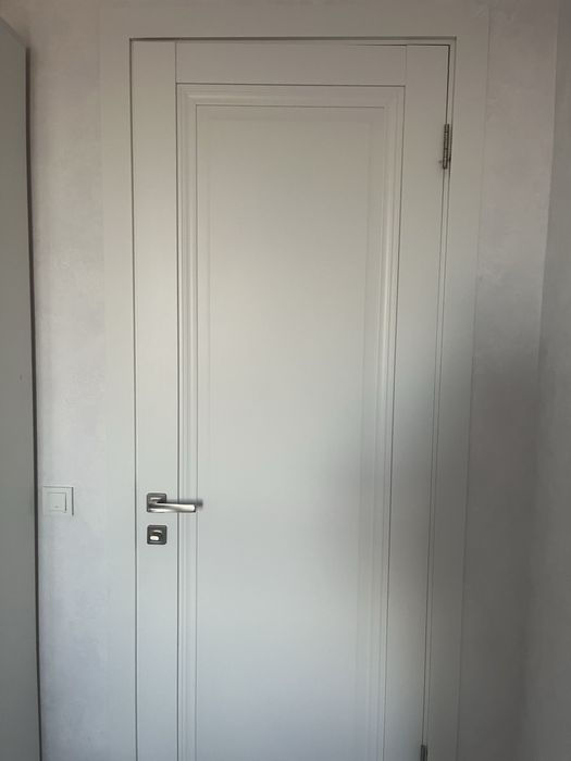 Продам двери в идеальном сосстояний