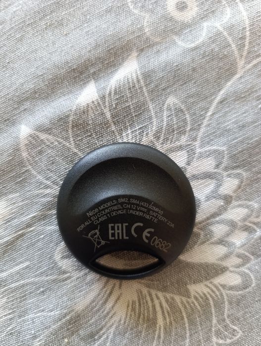 Дистанционно за  врата Nice