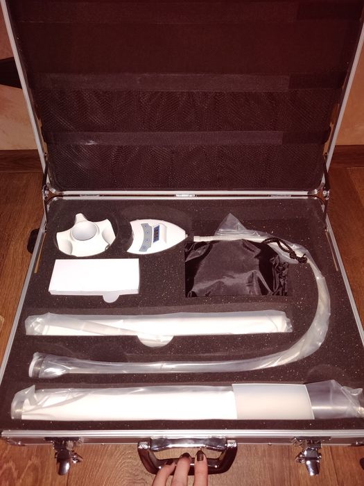 Лампа для косметического отбеливания зубов