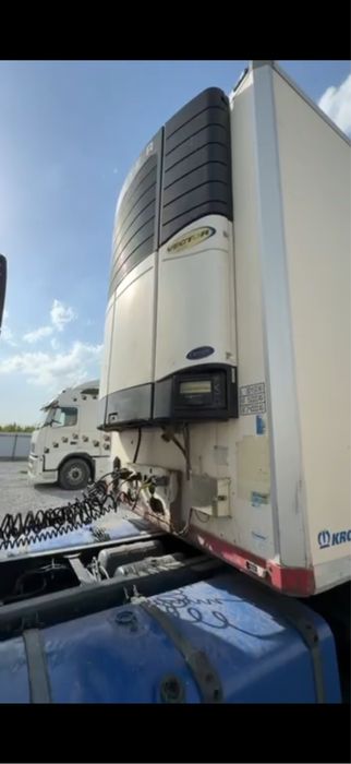 Прицеп krone ref carrier vektor