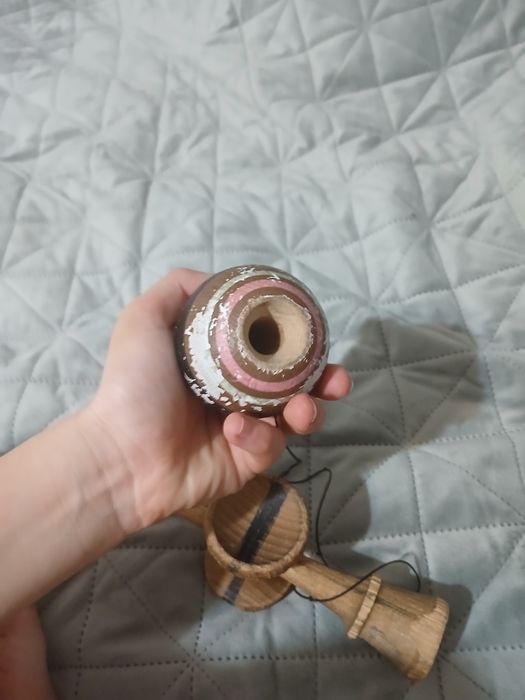 Vnd kendma cu ken brokan si dama strogo