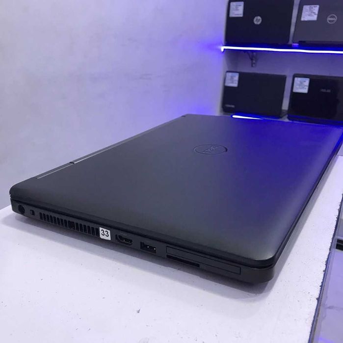 Ноутбук DELL Latitude E5540