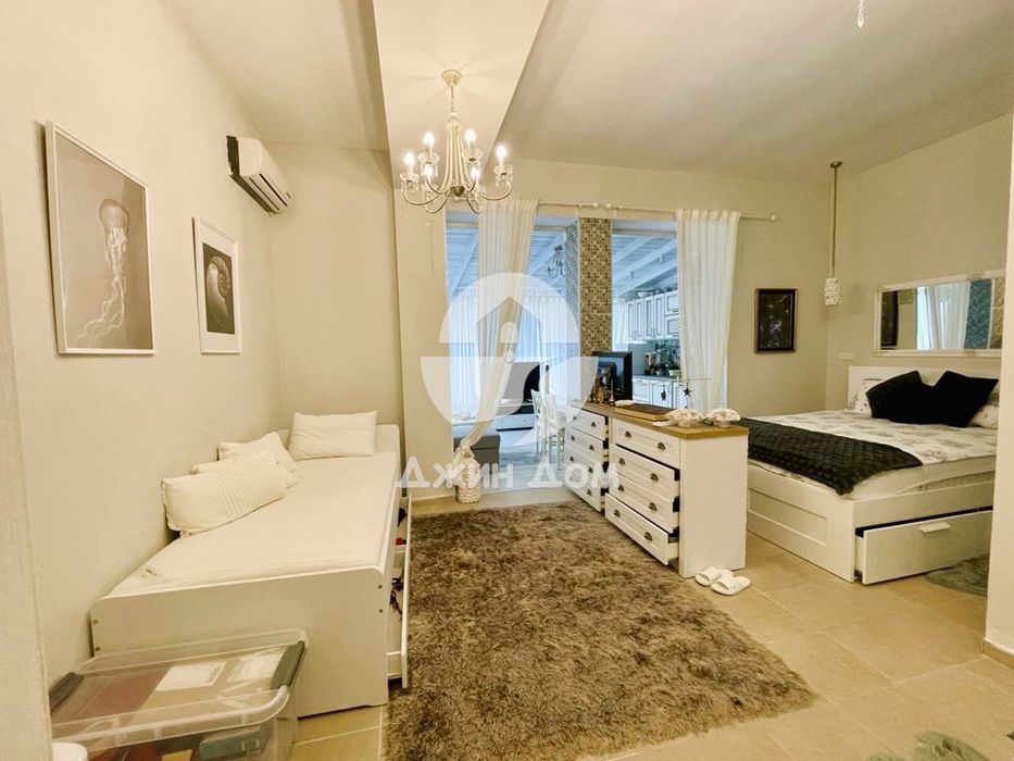 Продава се Четиристаен апартамент в к.к. Слънчев бряг - 135 кв.м за 1000 €/кв.м - Снимка #5