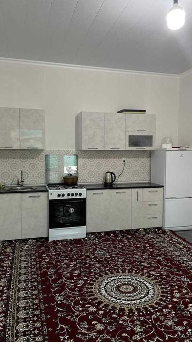 Дача в паркенте.