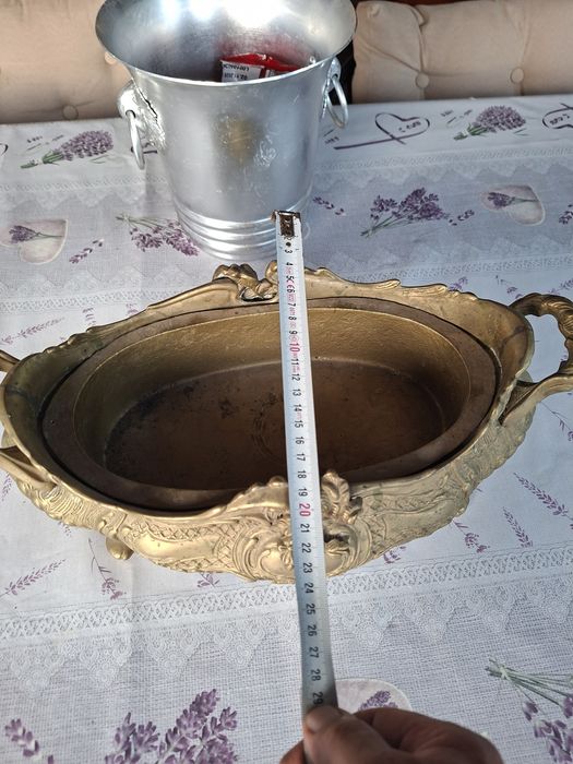 Fructiera vintage din bronz