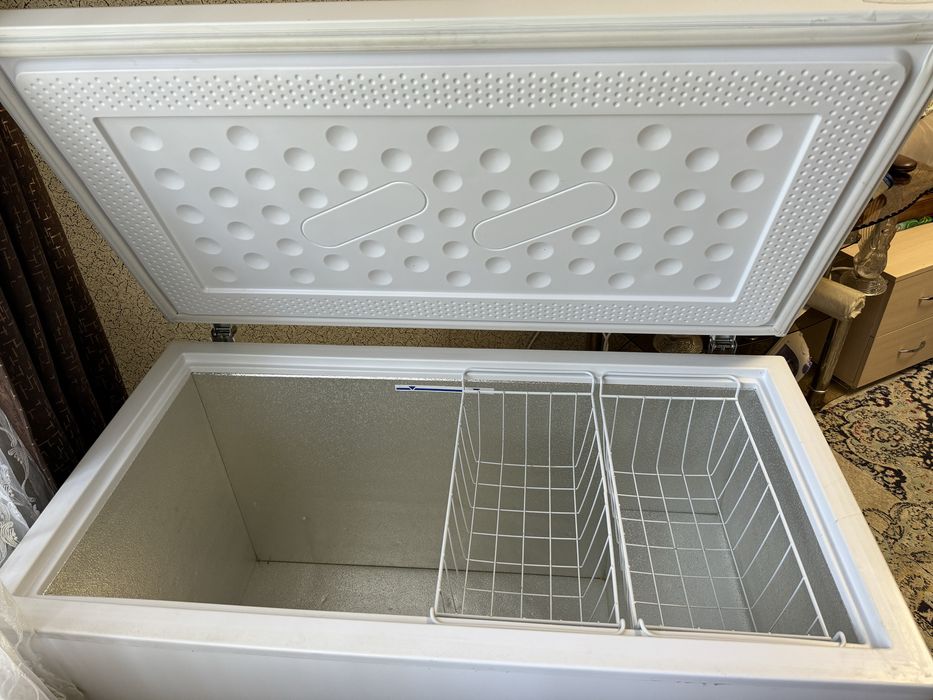 Морозильник Бирюса