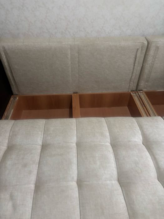 Продам диван 20000