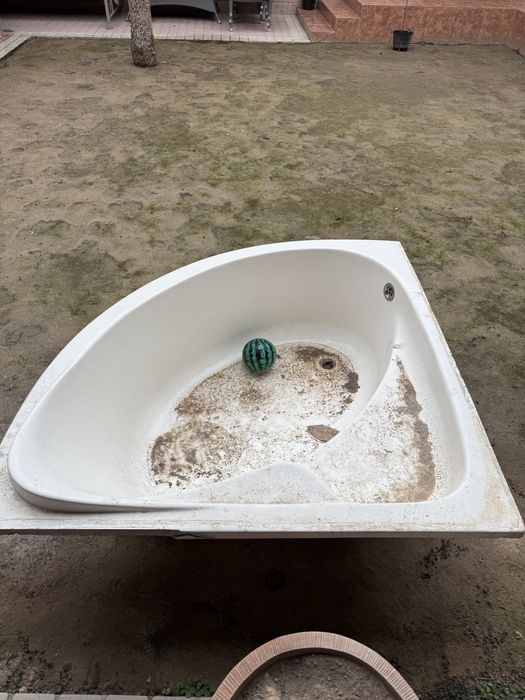 Унитаз, бидэ , ванны чугунная