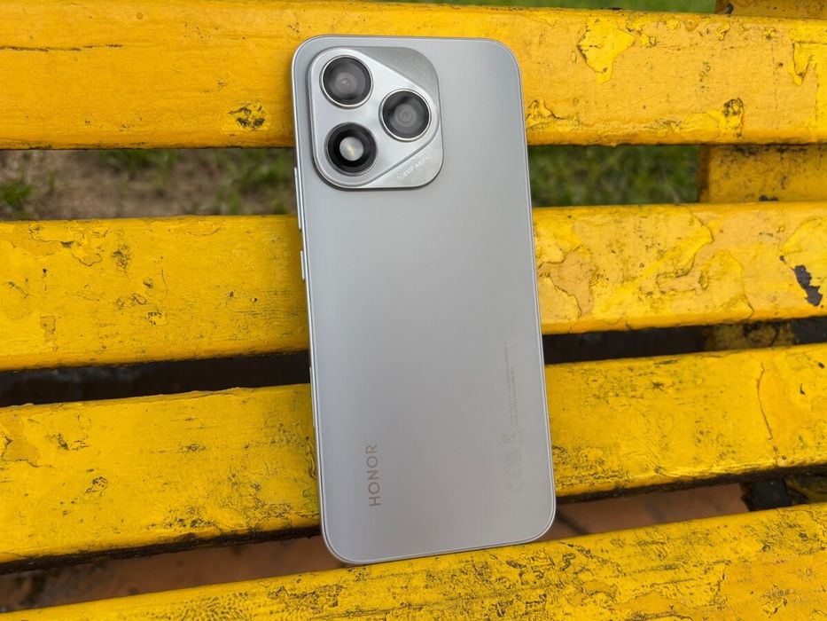 Honor 400 lite silver rangda
