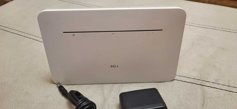 Huawei 4G+ Router B535 viteza mare de transfer si date liber de retea