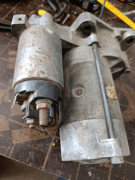 Продам стартер редукторныйй