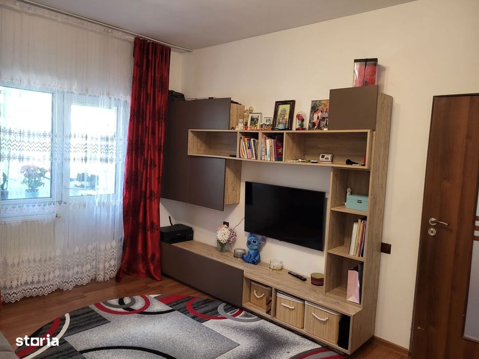 2 camere, 12 minute metrou, Langa Penny, centrala proprie