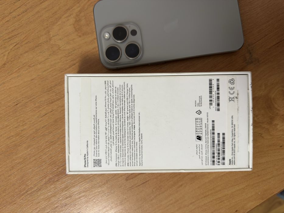 Продам 15 pro 256 гб