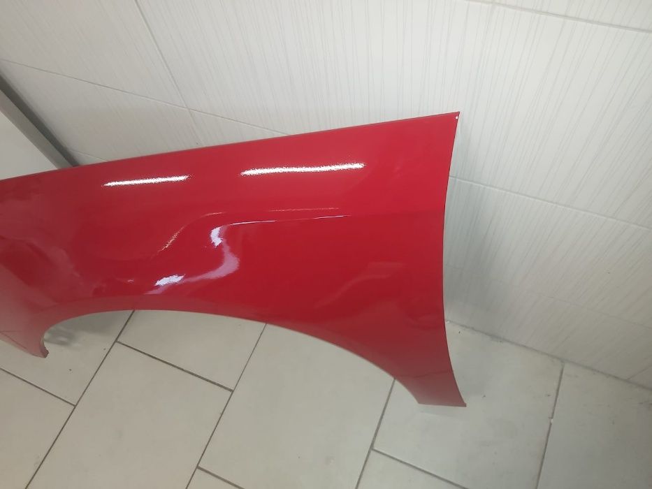 Aripa Fata Stanga VW Passat B6 An 2005-2011 (LY3D (Rosu))