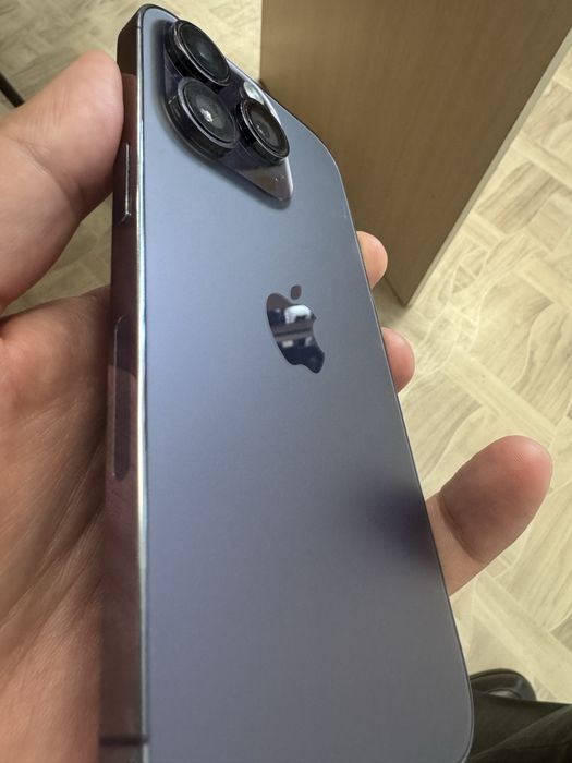 iPhone 14 Pro DEEP PURPLE