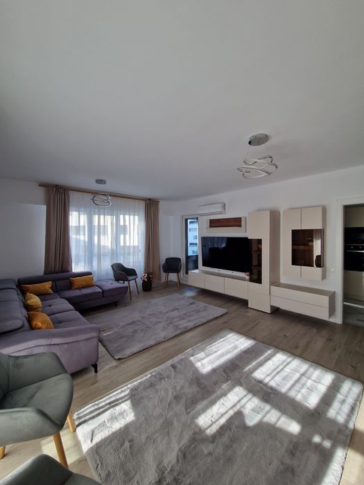 Proprietar ofer spre închiriere apartament cu doua camere