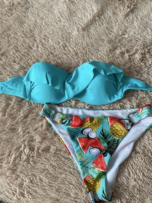 Продам купальники