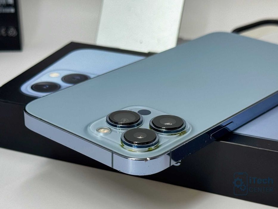 iPhone 13 Pro MAX, 256GB, Blue, 100% батерия, ОТЛИЧЕН, ГАРАНЦИЯ!