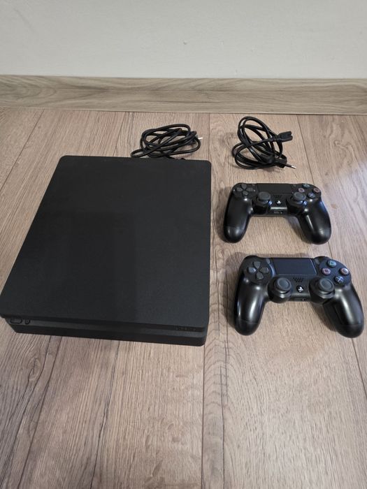 PlayStation 4 slim 500GB+2 джойстика