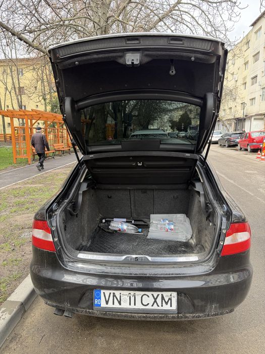 SKODA Superb 2010 — imagine 3