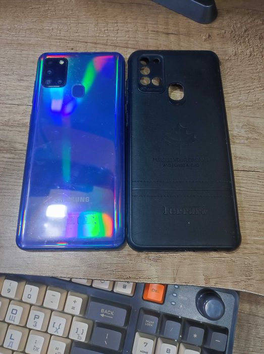 SAMSUNG A21S б/у + сд карта на 128гб + чехол