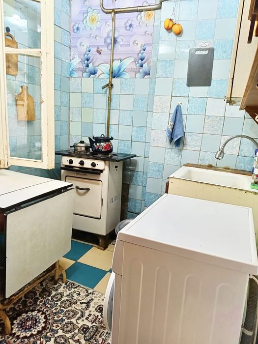 2 комнатная квартира 60² территориально "Шодлик","Искра".