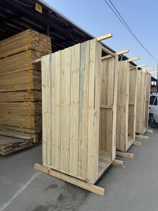 Туалет уличный, деревянный