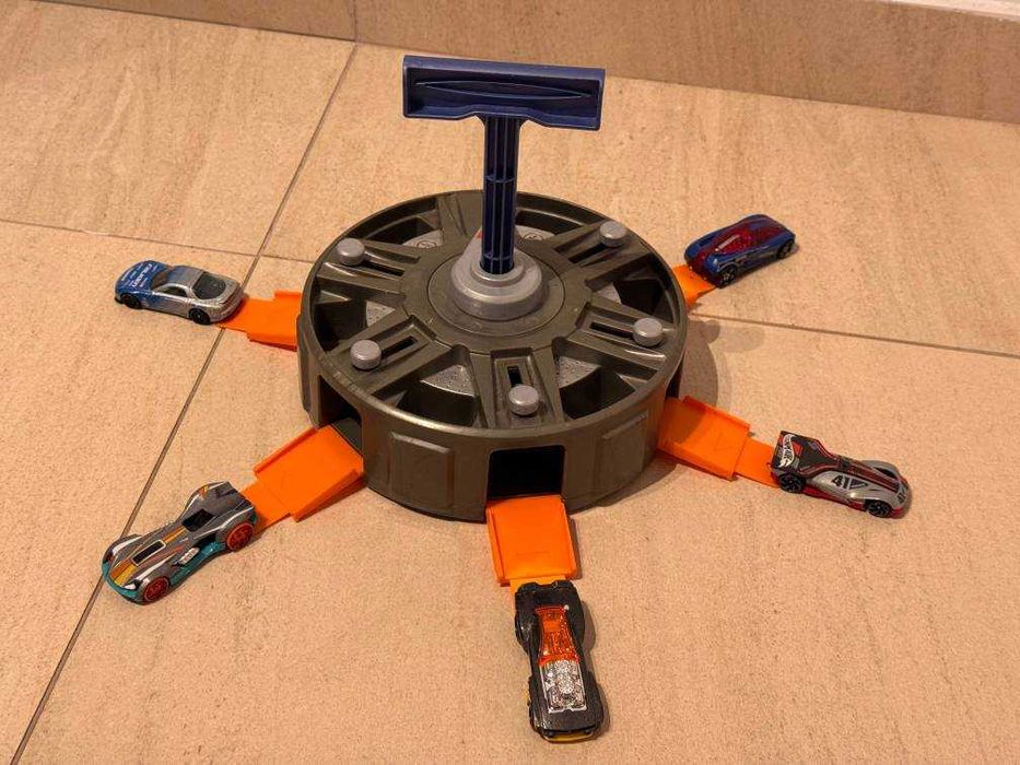 Много Писти Hot Wheels от високия клас