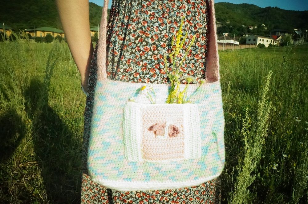 Вязаная сумка ручной работы