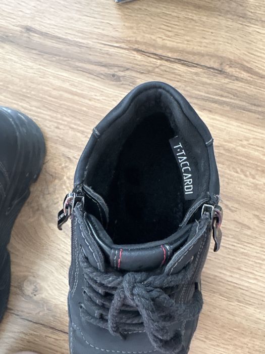 продам зим ботинок