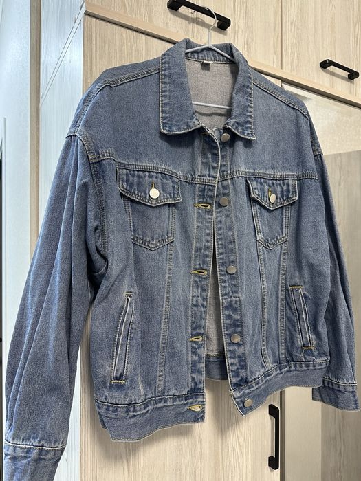 Джинсовая куртка