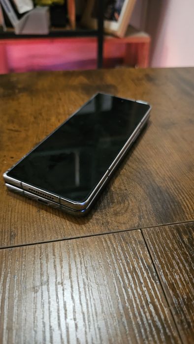 Samsung Z Fold 5 256gb Тъмно син