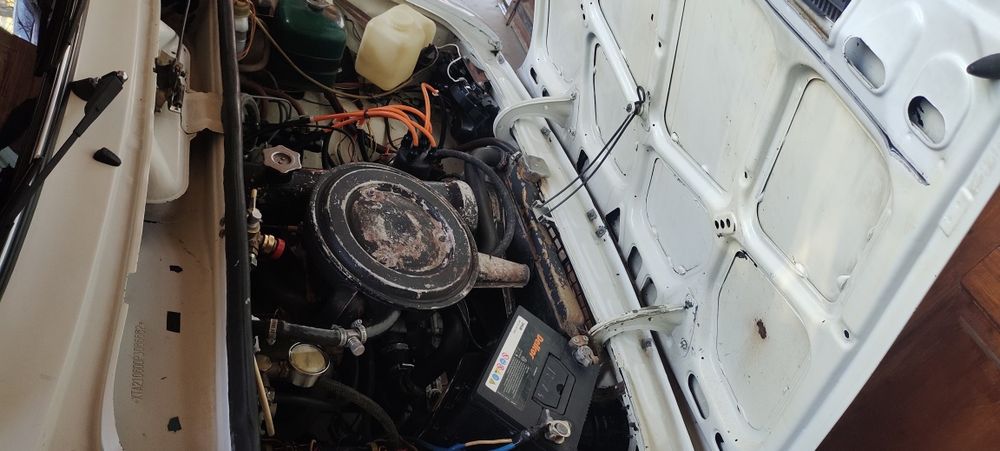 ВАЗ 2106 Сотилади 1500$