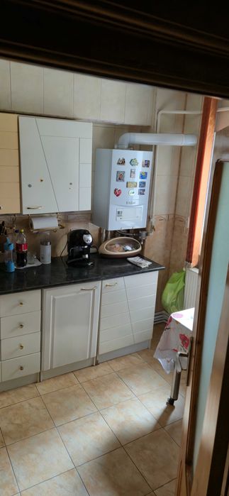 Apartament 4 camere, 95 mp total, parter, centrala proprie, langa Kaufland si Lidl, Str Industriei - Braila