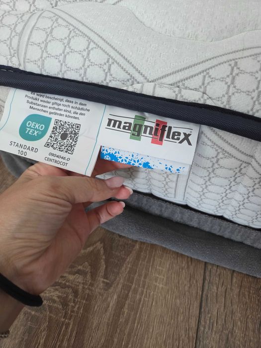 Продавам матрак magniflex gel blue 164/190 + подматрачна рамка