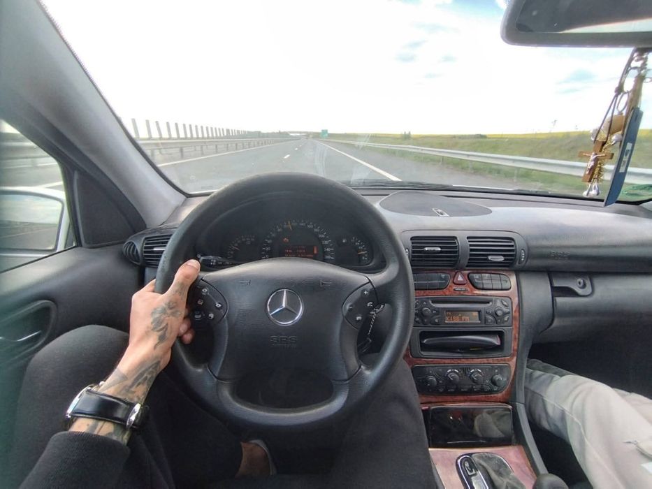 MERCEDES-BENZ C-Class 2002 — imagine 5