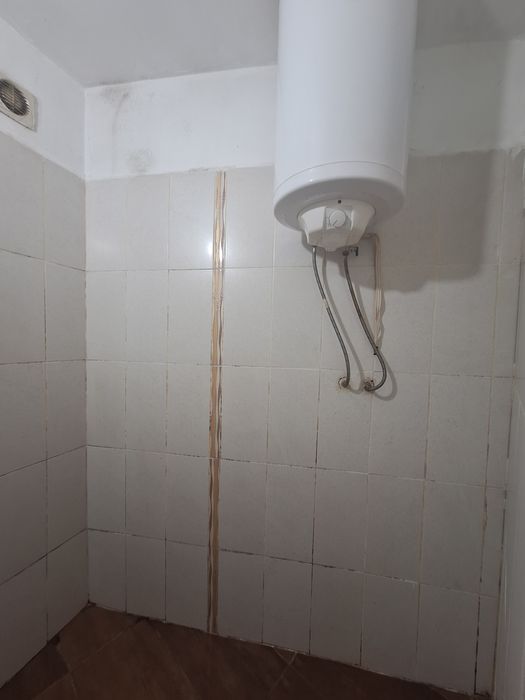 Дава се под наем Ателие в София, Център - 25 кв.м за 228.99 € - Снимка #4