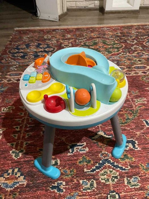 Развивающий музыкальный столик