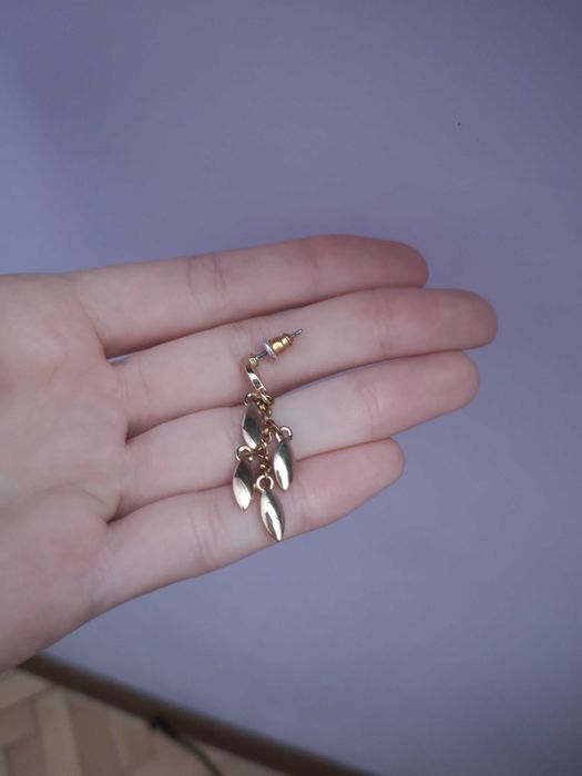 Висящи обеци златен цвят